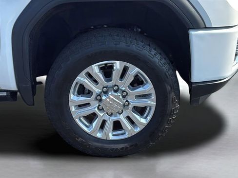 Used 2023 GMC Sierra 2500 Denali w/ Denali Ultimate Package AWD/4WD image 34