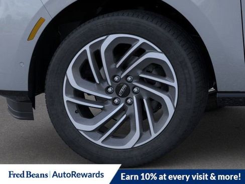 New 2026 Lincoln Navigator L Reserve AWD/4WD image 19