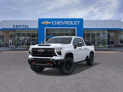New 2026 Chevrolet Silverado 2500 ZR2 AWD/4WD image 8