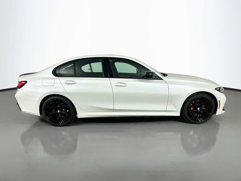 New 2026 BMW 330i xDrive Sedan w/ M Sport Package AWD/4WD image 4