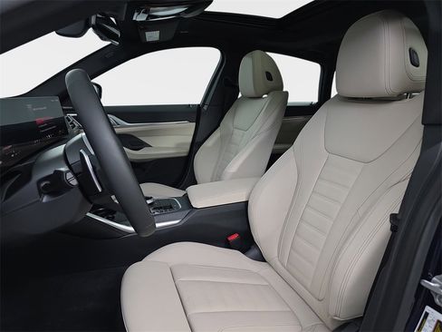 New 2026 BMW 440i xDrive M440i xDrive w/ Premium Package image 15