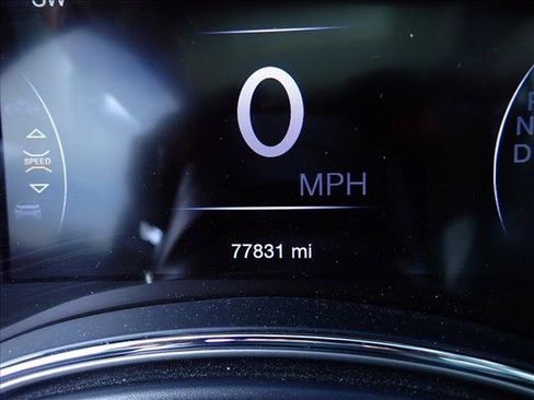 Used 2017 Jeep Grand Cherokee Summit AWD/4WD image 15