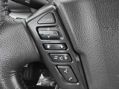 Used 2021 Nissan Titan PRO-4X w/ Pro-4x Utility Package image 18