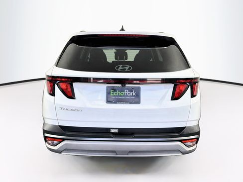 Used 2025 Hyundai Tucson SEL FWD image 7