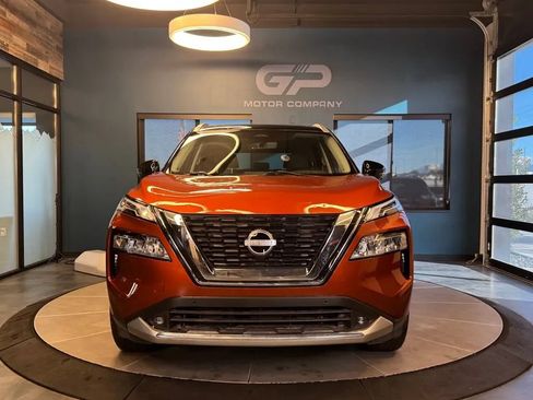 Used 2022 Nissan Rogue Platinum w/ Head-Up Display Package AWD/4WD image 8