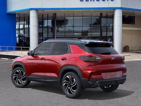 New 2026 Chevrolet TrailBlazer RS w/ Convenience Package FWD image 3
