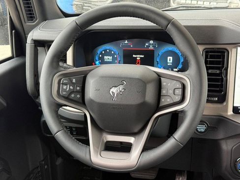 New 2026 Ford Bronco Outer Banks image 7