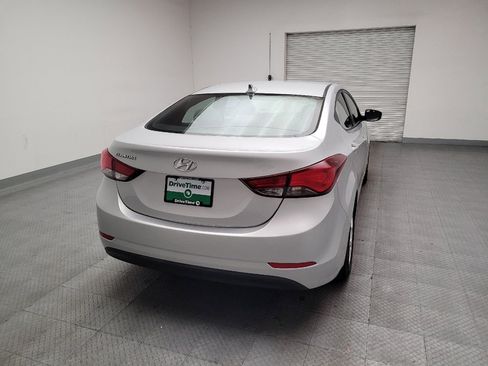 Used 2015 Hyundai Elantra SE image 7