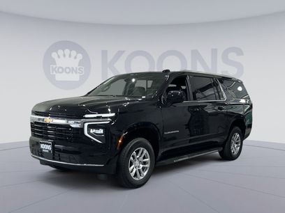 New 2025 Chevrolet Suburban LS