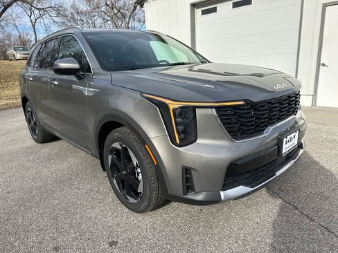 New 2026 Kia Sorento EX image 14