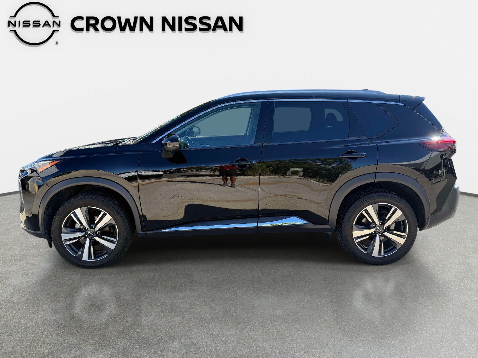 Certified 2023 Nissan Rogue SL FWD image 3