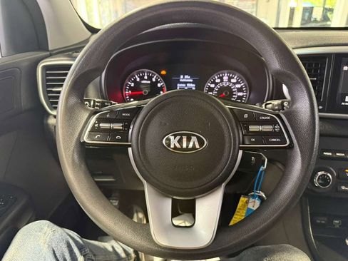 Used 2021 Kia Sportage LX FWD image 8