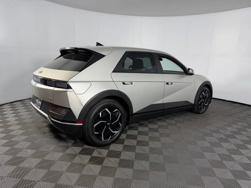 Used 2024 Hyundai Ioniq 5 SEL image 6