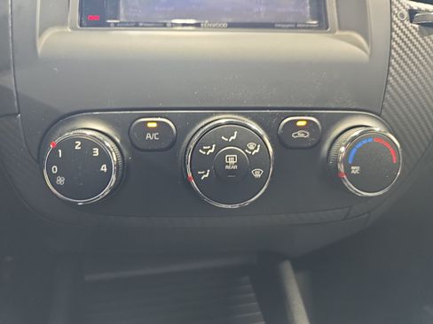 Used 2015 Kia Forte EX FWD image 23