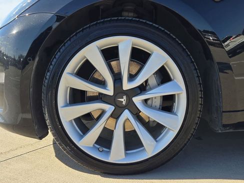 Used 2019 Tesla Model 3 Long Range image 12