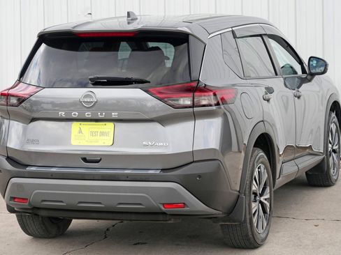 Used 2022 Nissan Rogue SV image 46