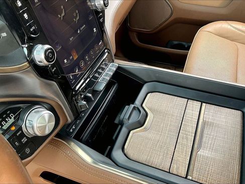 Used 2019 RAM 1500 Limited image 16