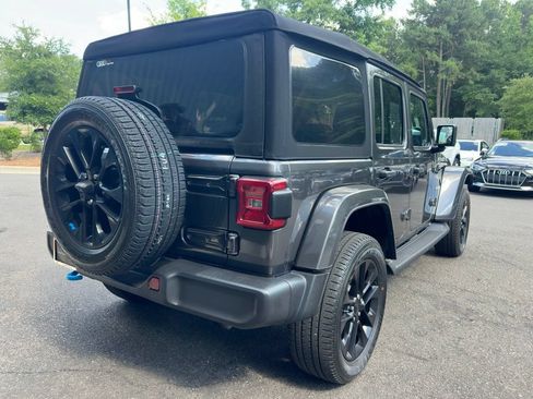 Used 2023 Jeep Wrangler Unlimited Sahara w/ Cold Weather Group AWD/4WD image 4