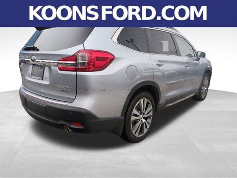 Used 2022 Subaru Ascent Limited w/ Technology Package AWD/4WD image 5