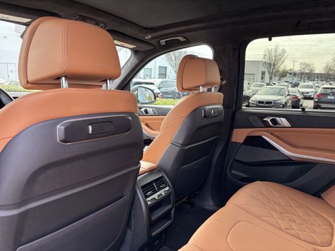 Certified 2024 BMW X5 xDrive40i w/ M Sport Package image 33