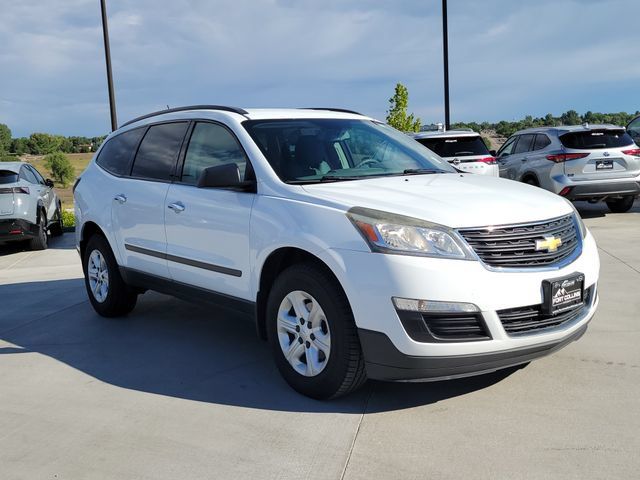 Used 2017 Chevrolet Traverse LS AWD/4WD image 4