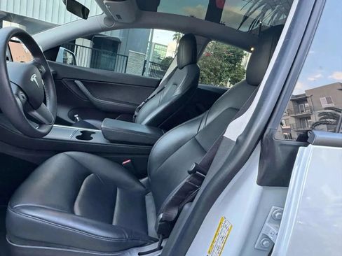 Used 2021 Tesla Model Y Long Range AWD/4WD image 5