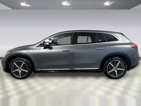 Used 2023 Mercedes-Benz EQS 580 4MATIC SUV image 2