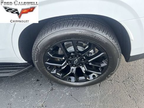 Used 2026 Chevrolet Tahoe RST w/ Comfort Package AWD/4WD image 39