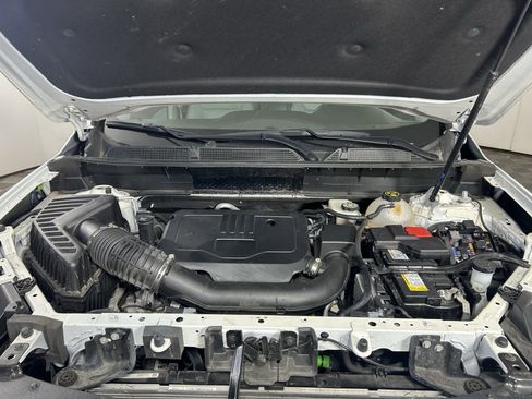 Used 2023 GMC Acadia SLT image 48