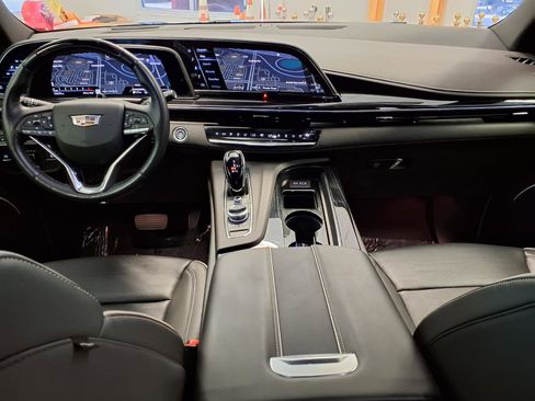 Certified 2024 Cadillac Escalade Sport AWD/4WD image 17