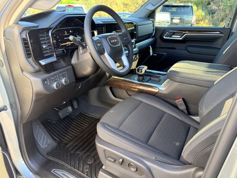 New 2026 GMC Sierra 1500 Elevation w/ Preferred Package image 12