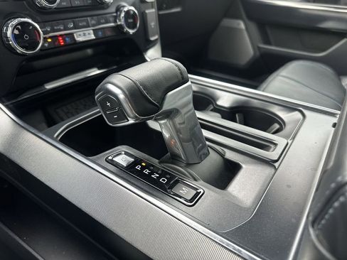 Used 2024 Ford F150 Platinum image 20