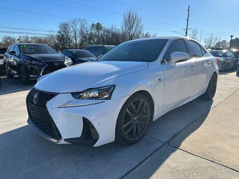 Used 2019 Lexus IS 300 AWD image 18