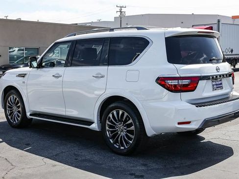 Used 2022 Nissan Armada Platinum w/ Captain's Chairs Package AWD/4WD image 4
