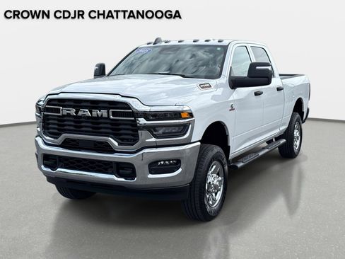 Certified 2025 RAM 2500 Tradesman AWD/4WD image 8