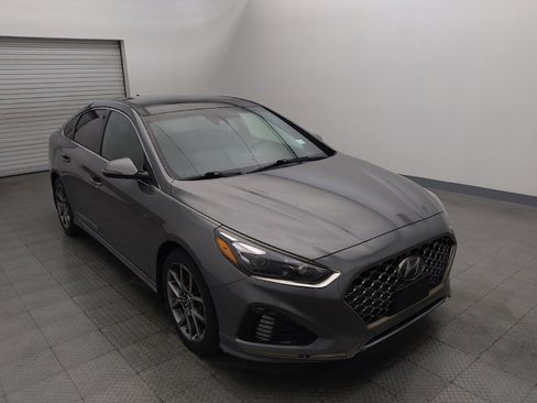 Used 2018 Hyundai Sonata Limited FWD image 13