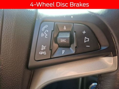 Used 2020 Chevrolet Trax LT w/ LT Convenience Package image 21