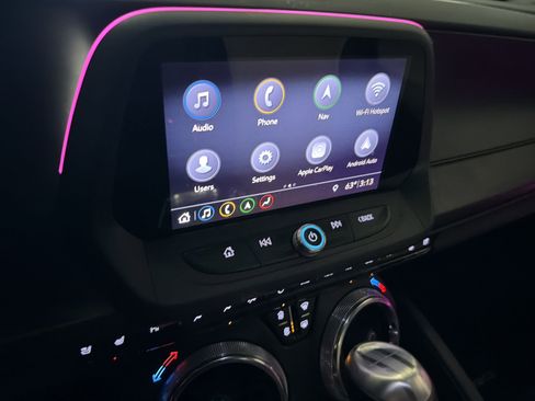 Used 2019 Chevrolet Camaro LT image 18