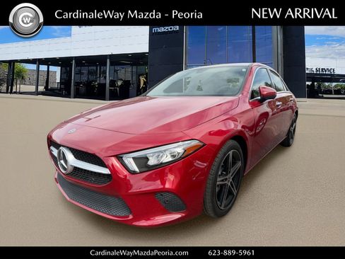 Used 2022 Mercedes-Benz A 220 image 1