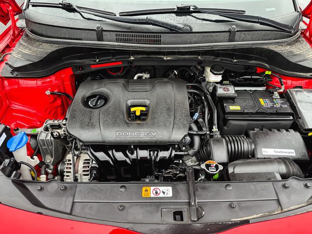 Used 2025 Kia Soul LX FWD image 13
