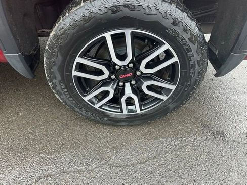 Used 2019 GMC Sierra 1500 AT4 w/ AT4 Premium Package AWD/4WD image 13