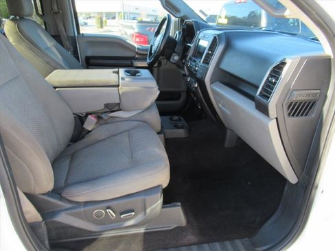 Used 2018 Ford F150 XLT w/ Equipment Group 302A Luxury image 10