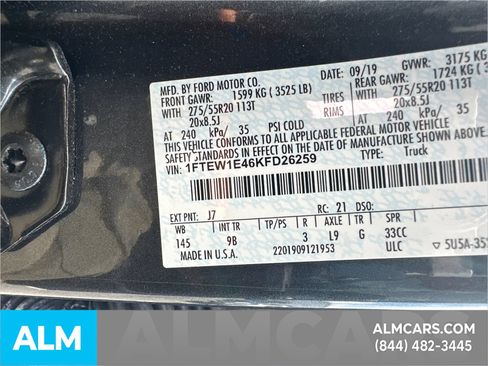 Used 2019 Ford F150 Platinum w/ Equipment Group 701A Luxury AWD/4WD image 38
