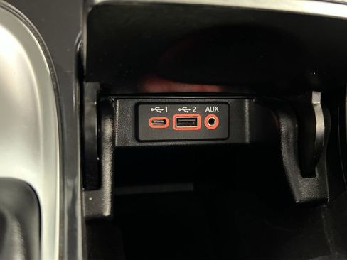 Used 2023 Nissan Maxima SV w/ Floor Mat Group image 33