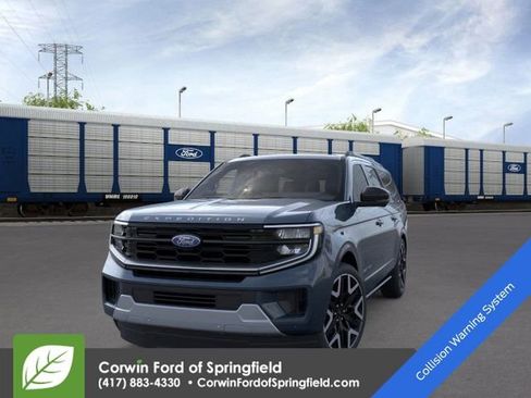 New 2026 Ford Expedition Max Platinum image 2