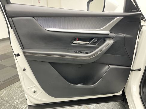 Certified 2025 MAZDA CX-90 Plug-In Hybrid w/ Premium Plus image 7