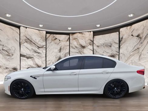 Used 2019 BMW M5 w/ Executive Package image 4