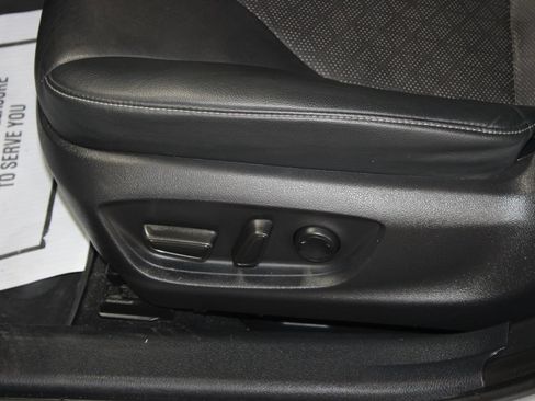 Used 2022 Toyota Camry XSE w/ Navigation Upgrade Package FWD image 33