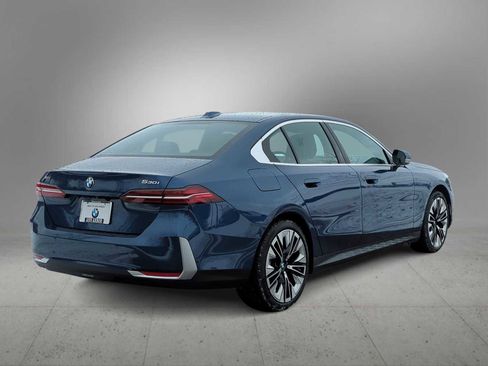 New 2026 BMW 530i xDrive image 8