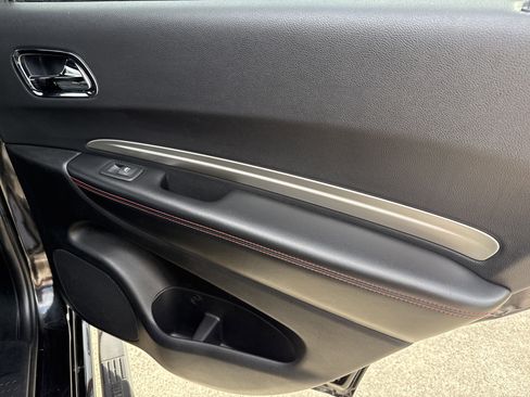 Used 2015 Dodge Durango R/T w/ Trailer Tow Group IV image 17